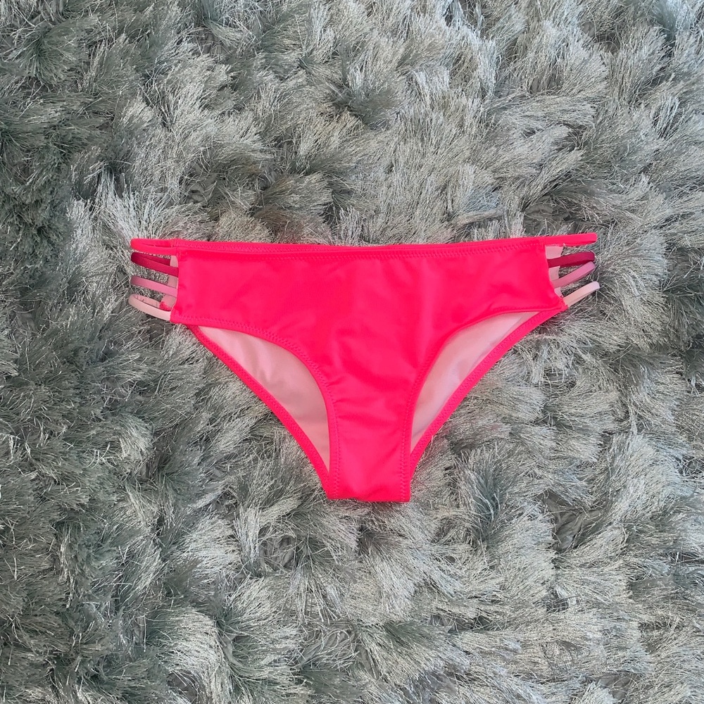 H&M swimsuit bottoms